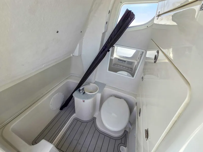 Slide: The Image of Sea Fox 268 Commander 2026 - 5783206