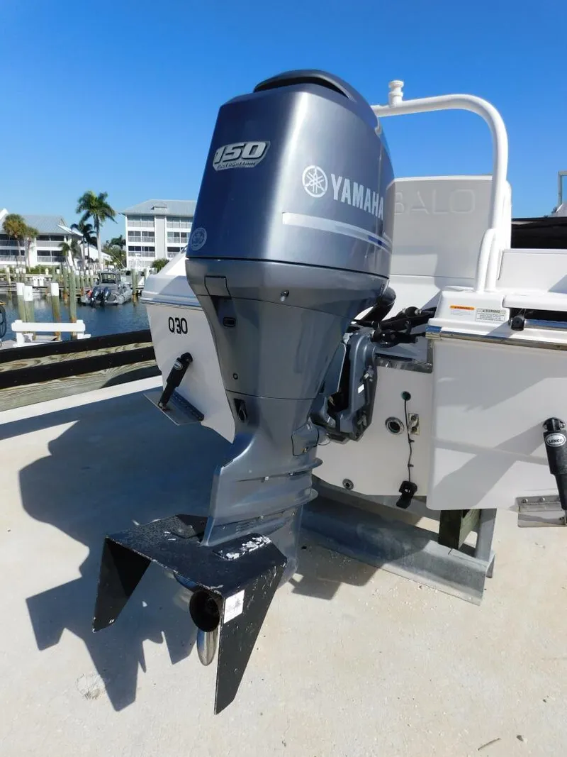 Slide: The Image of Robalo R207 2014 - 5783296