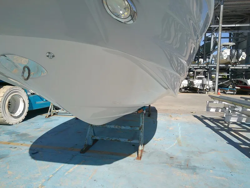 Slide: The Image of Crownline Boats Eclipse E6 XS 2017 - 5783480