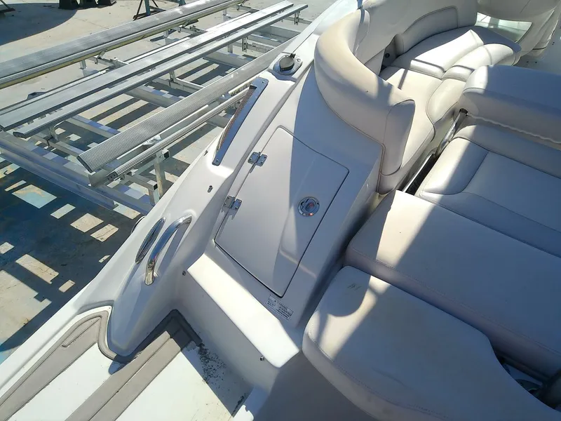 Slide: The Image of Crownline Boats Eclipse E6 XS 2017 - 5783514