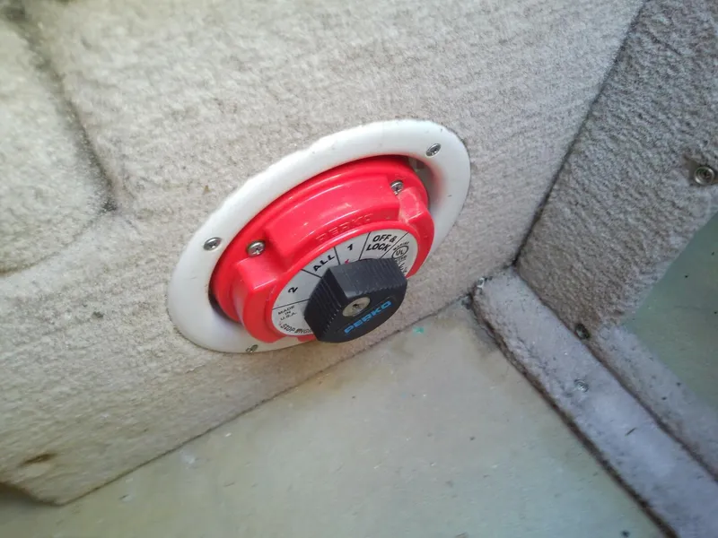 Slide: The Image of Crownline Boats Eclipse E6 XS 2017 - 5783526