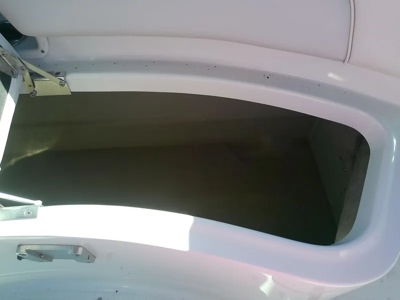 Slide: The Image of Crownline Boats Eclipse E6 XS 2017 - 5783527