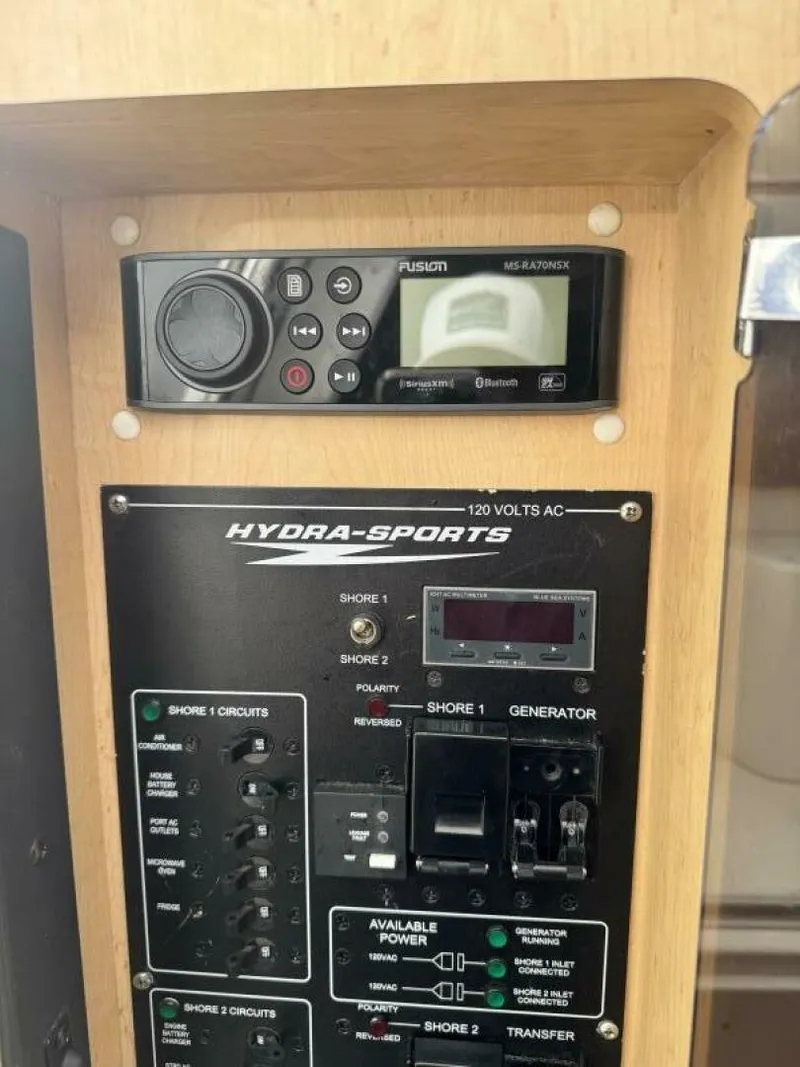 Slide: The Image of Hydra-Sports 3600 VX 2012 - 5783438