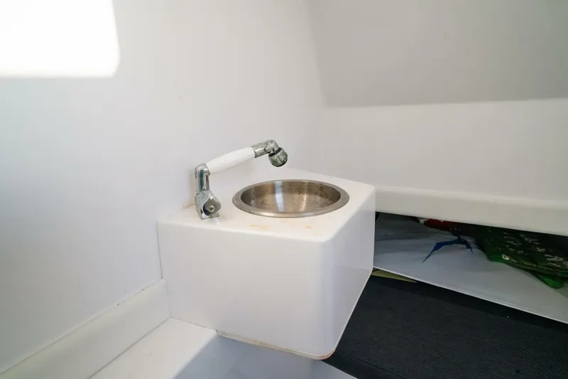 Slide: The Image of Front Runner 36 CC 2024 - 5783400