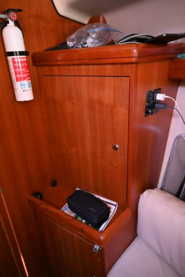 Slide: The Image of Hunter 456 2003 - 5783846