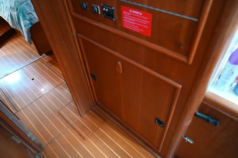 Slide: The Image of DSC_2401 - 5783882