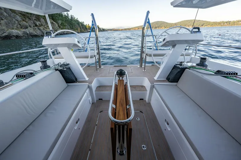 Slide: The Image of Moody 41DS 2024 - 5783661