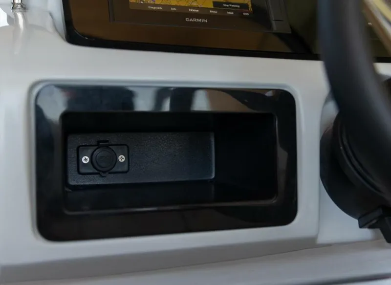 Slide: The Image of Regal LX2 Ultimate 2026 - 5783768