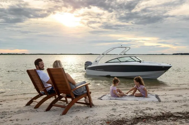 Slide: The Image of Regal LX2 Ultimate 2026 - 5783755