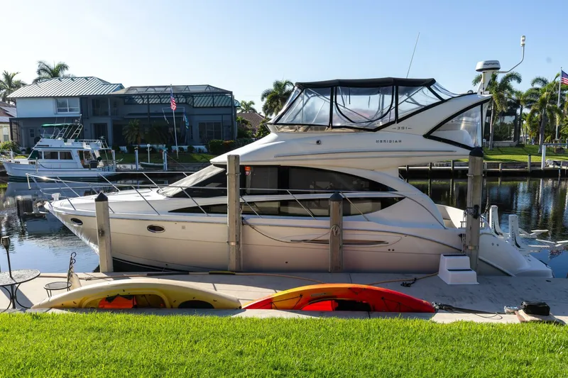 Slide: The Image of Meridian 39 2009 - 5784043