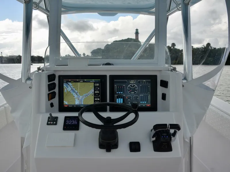 Slide: The Image of Venture 39CC 2014 - 5784067