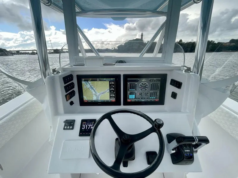 Slide: The Image of Venture 39CC 2014 - 5784036