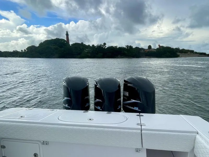 Slide: The Image of Venture 39CC 2014 - 5784044