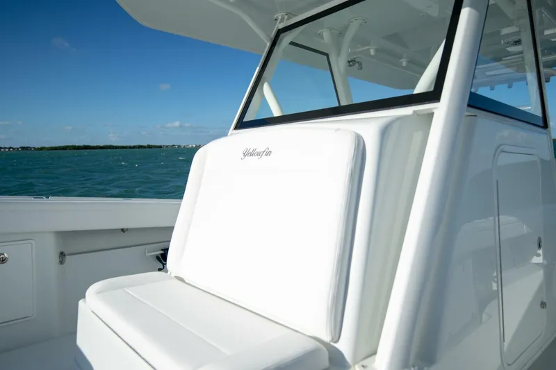 Slide: The Image of Yellowfin 39 2022 - 5784225