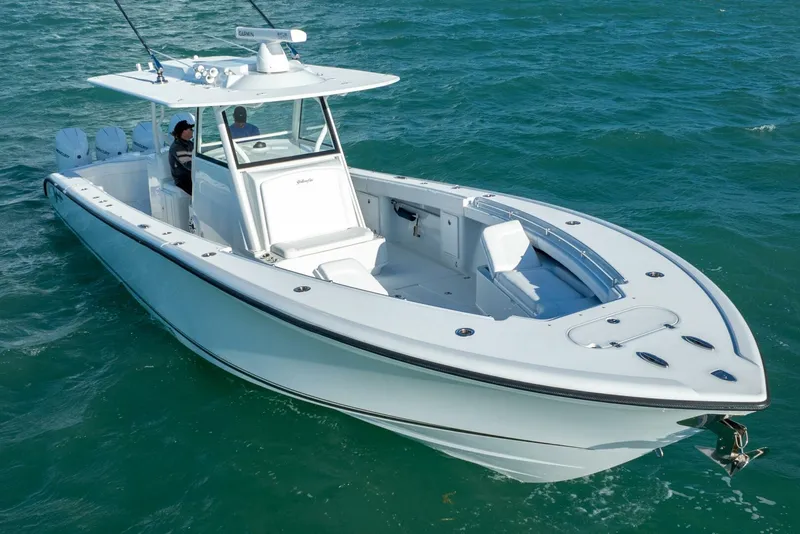 Slide: The Image of Yellowfin 39 2022 - 5784158