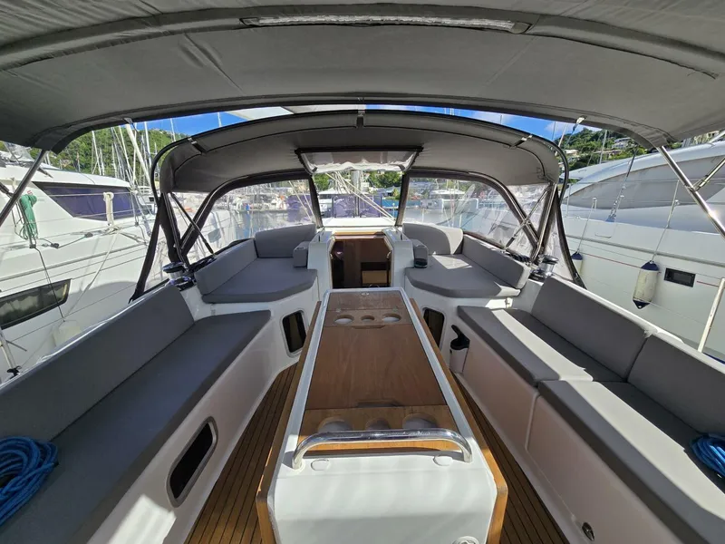 Slide: The Image of Jeanneau Yachts 51 2018 - 5817046