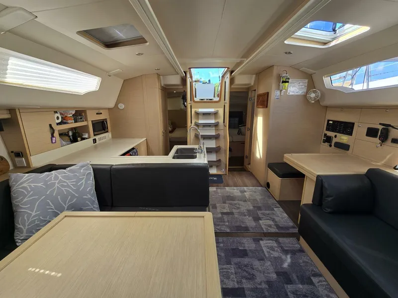 Slide: The Image of Jeanneau Yachts 51 2018 - 5817048