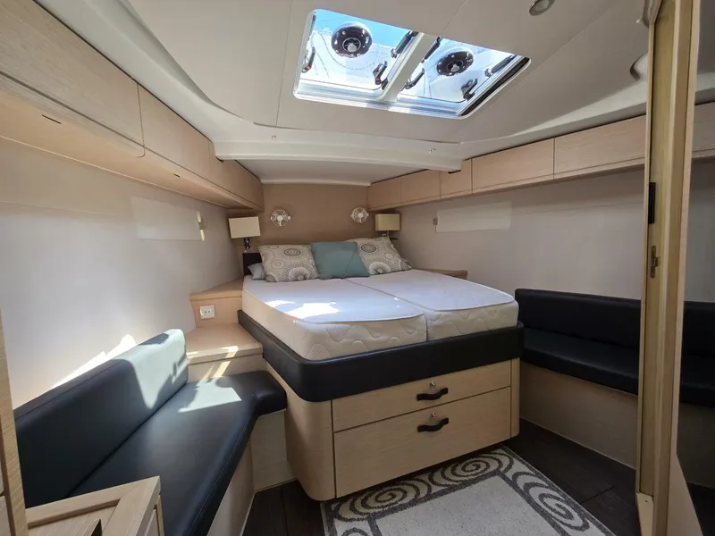 Slide: The Image of Jeanneau Yachts 51 2018 - 5817054