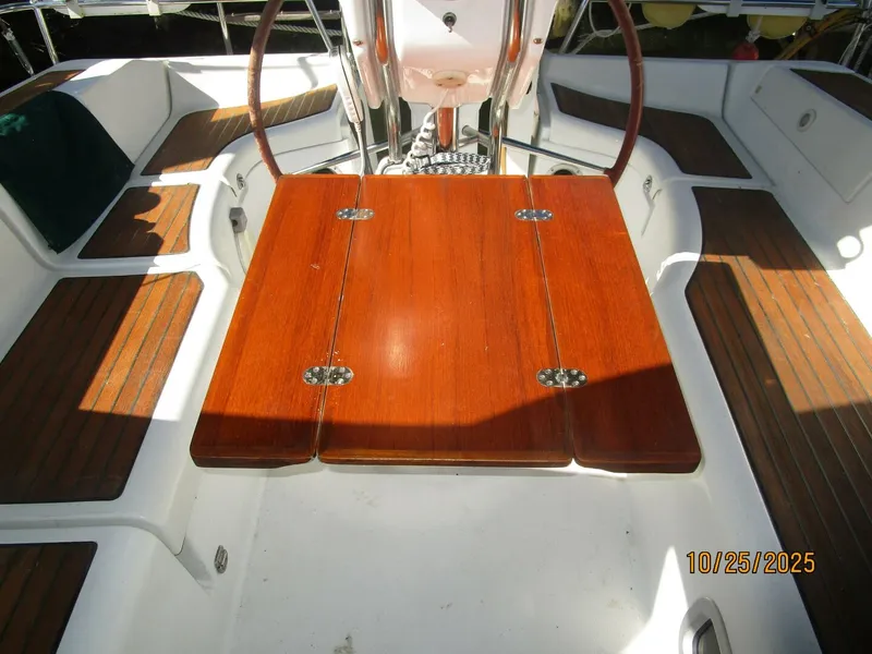Slide: The Image of 37' Beneteau cockpit table2 - 5786372