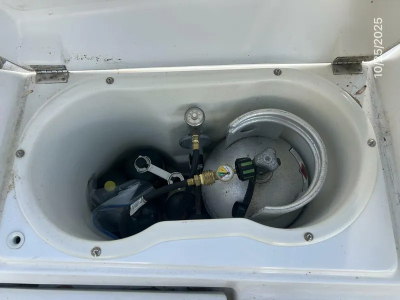 Slide: The Image of 37' Beneteau cockpit propane locker - 5786369