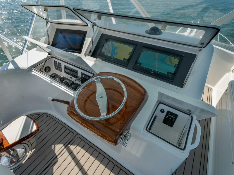 Slide: The Image of 2009 Viking 50 Convertible - 5813484