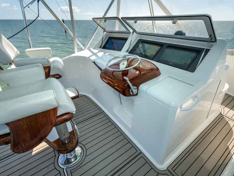 Slide: The Image of 2009 Viking 50 Convertible - 5813506