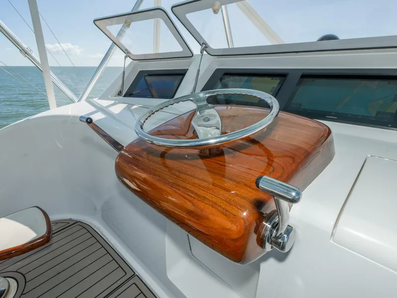 Slide: The Image of 2009 Viking 50 Convertible - 5813507