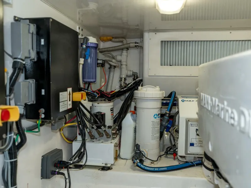 Slide: The Image of 2009 Viking 50 Convertible - 5813542