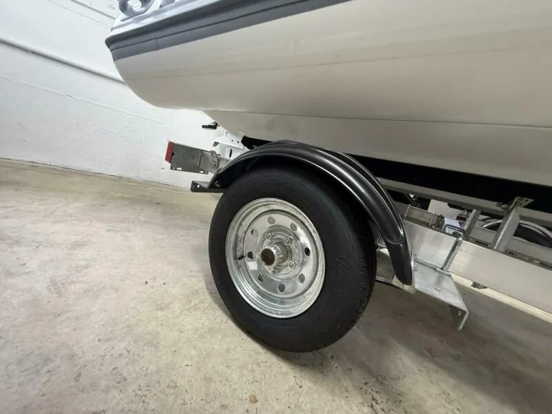 Slide: The Image of Highfield Sport 390 2026 - 5784847