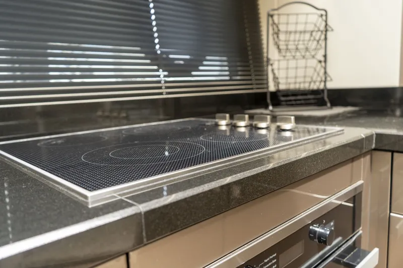 Slide: The Image of Sunseeker 74 Sport Yacht 2020 - 7660341