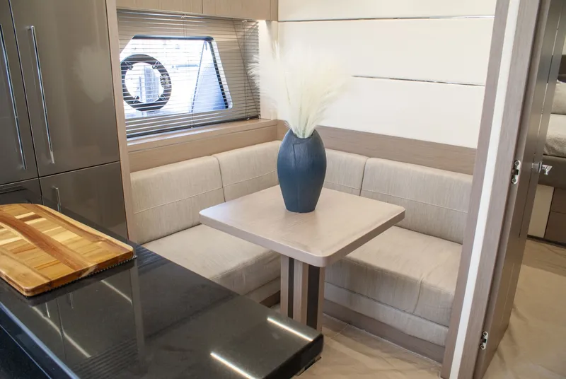 Slide: The Image of Sunseeker 74 Sport Yacht 2020 - 7660315