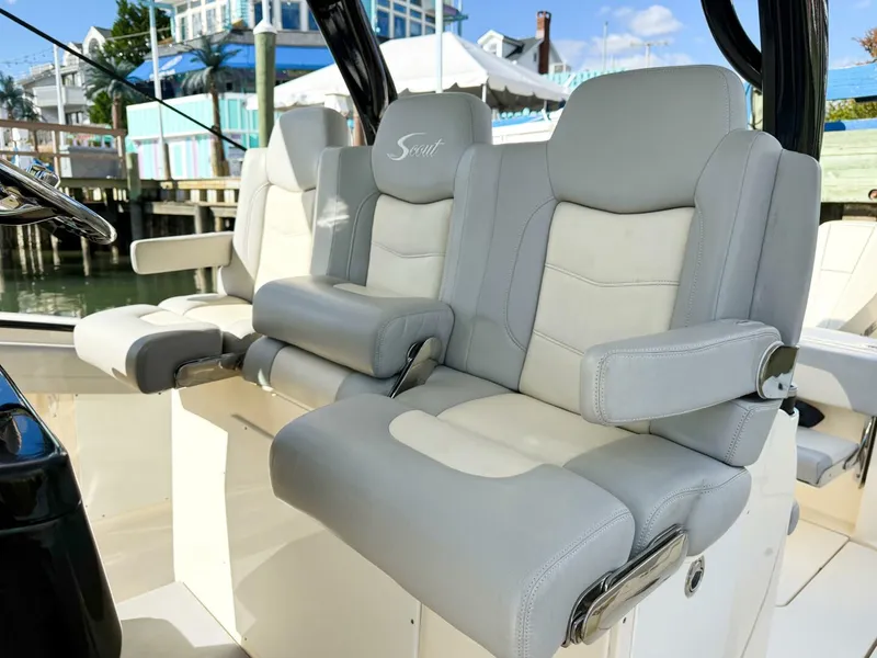 Slide: The Image of Scout 355 LXF 2020 - 5802148