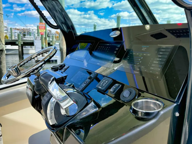 Slide: The Image of Scout 355 LXF 2020 - 5802145