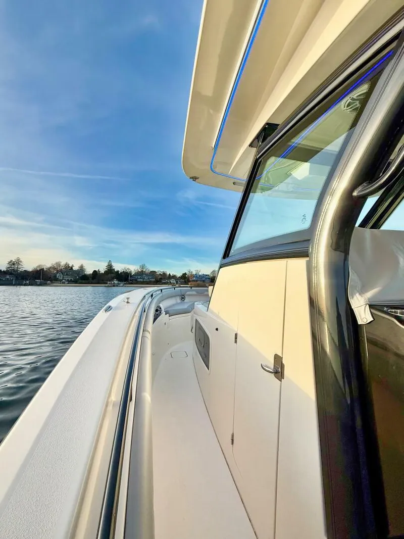 Slide: The Image of Scout 355 LXF 2020 - 5825903