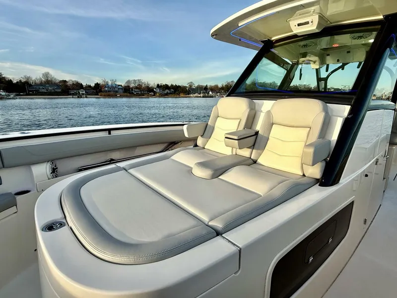 Slide: The Image of Scout 355 LXF 2020 - 5825910