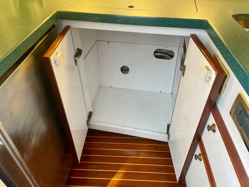 Slide: The Image of Custom Carolina 40 DeSanti 2005 - 5785821