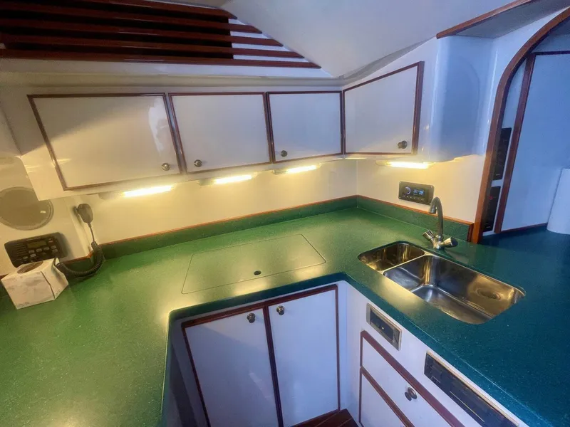 Slide: The Image of Custom Carolina 40 DeSanti 2005 - 5785823