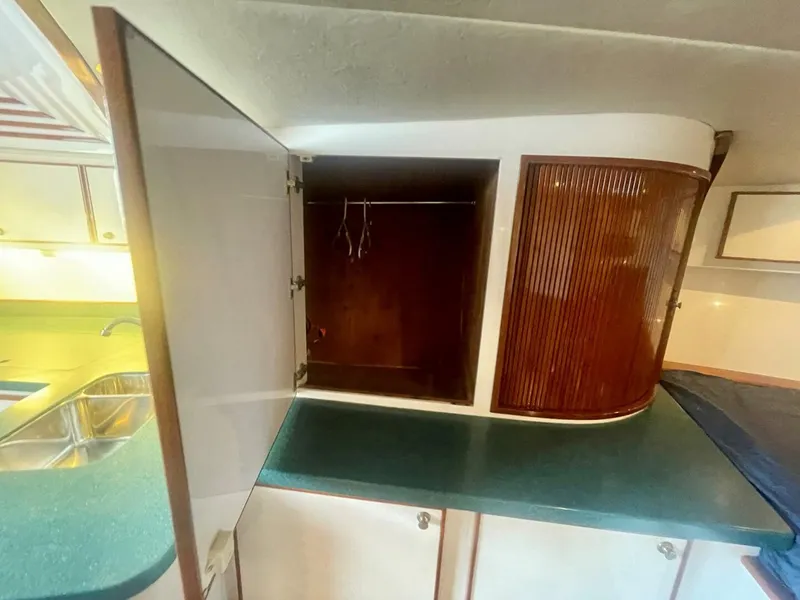 Slide: The Image of Custom Carolina 40 DeSanti 2005 - 5785827