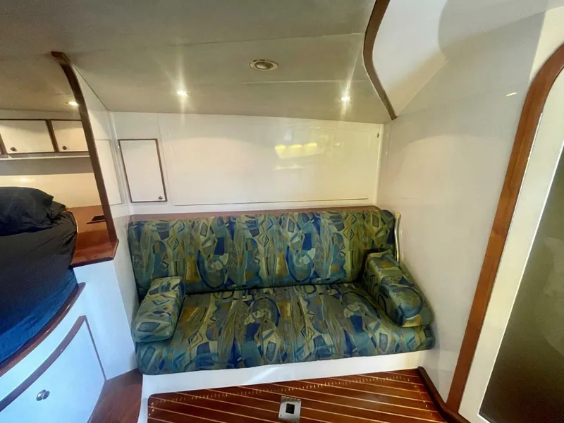 Slide: The Image of Custom Carolina 40 DeSanti 2005 - 5785832