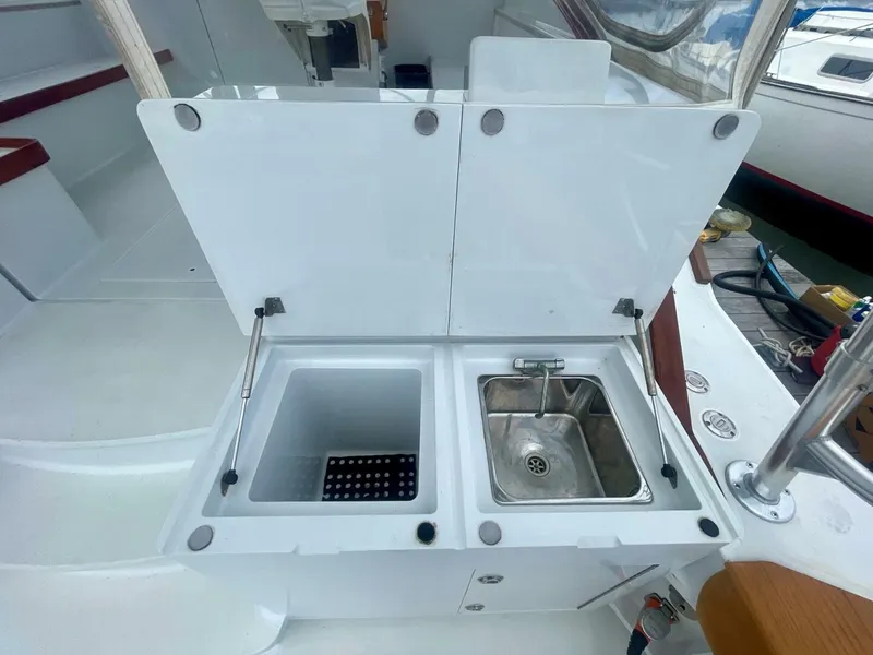 Slide: The Image of Custom Carolina 40 DeSanti 2005 - 5785860