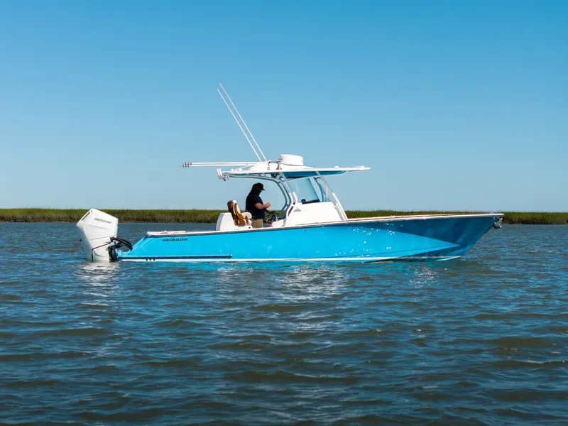 The Image of Valhalla 33 - Sea Dawg - Starboard Profile 2024 Valhalla 33 Center Console - Sea Dawg - 5785874