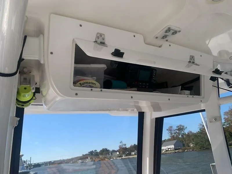 Slide: The Image of 0005456057 - 5858963