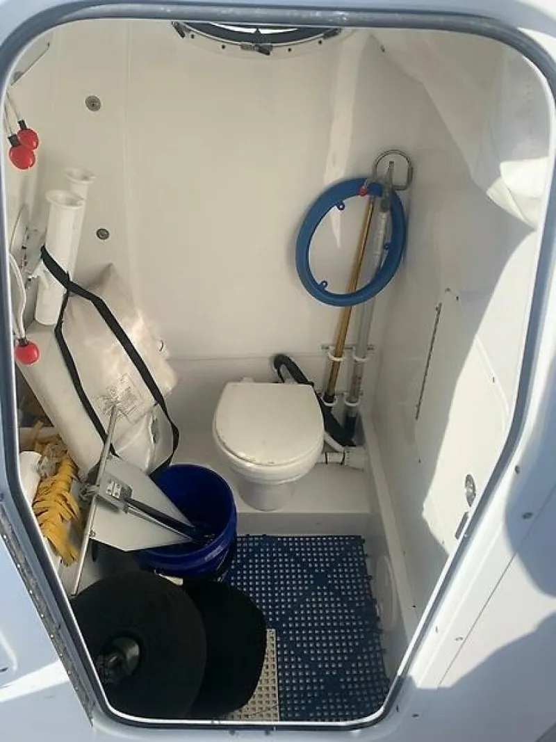 Slide: The Image of 0005456073 - 5858969