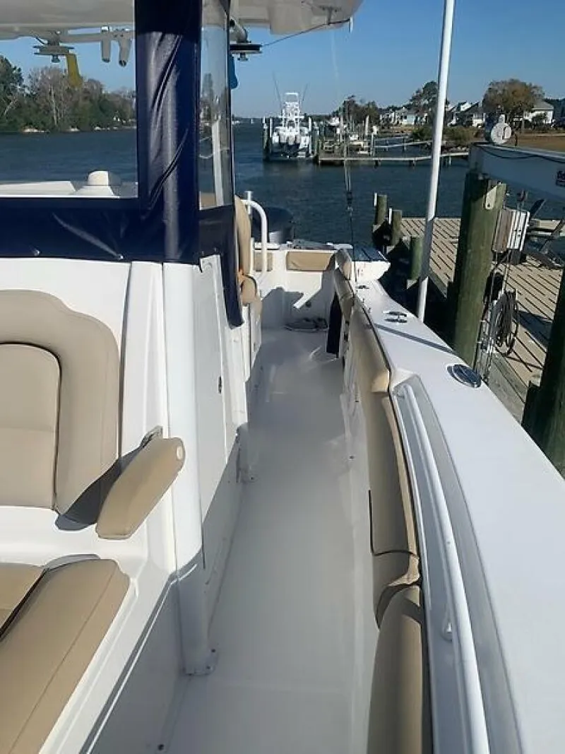 Slide: The Image of 0005456077 - 5858981