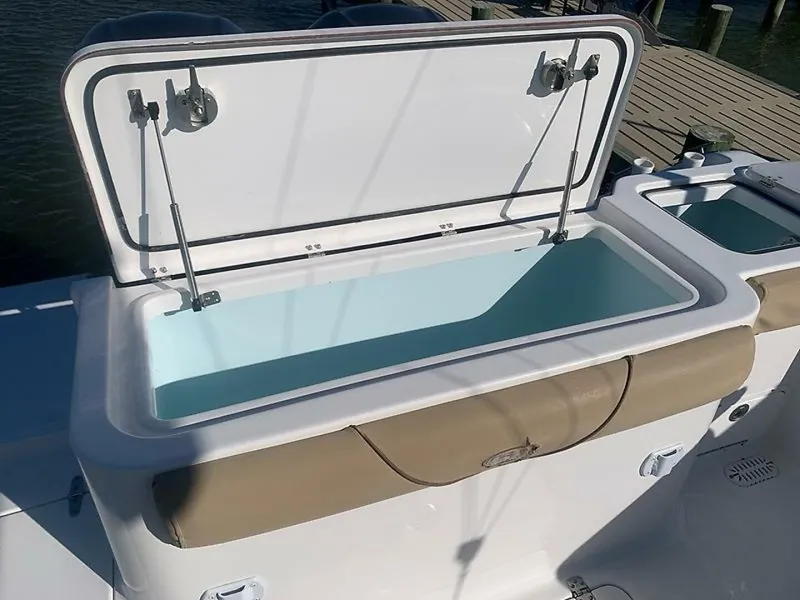 Slide: The Image of 0005456115 - 5858998