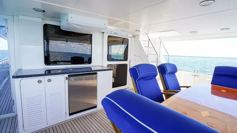 Slide: The Image of Outer Reef 860 Deluxbridge Motoryacht 2017 - 5786607