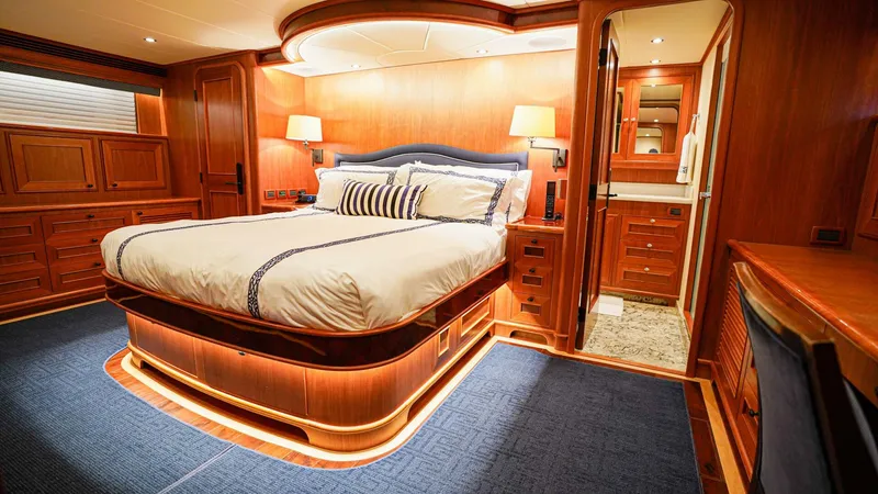 Slide: The Image of Outer Reef 860 Deluxbridge Motoryacht 2017 - 5786627