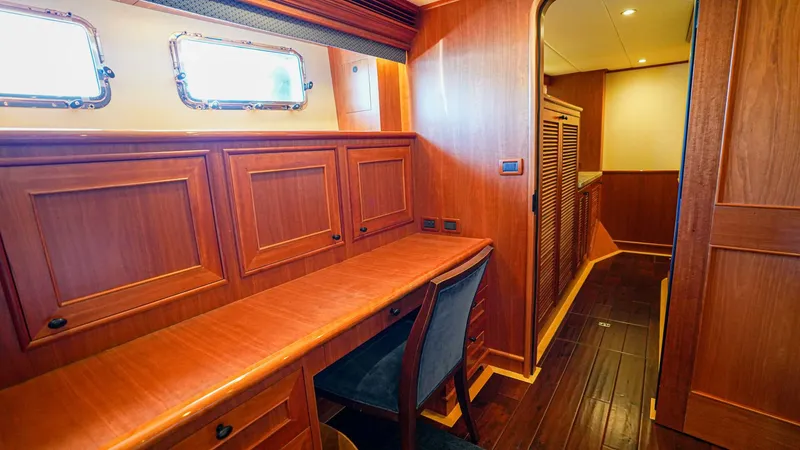 Slide: The Image of Outer Reef 860 Deluxbridge Motoryacht 2017 - 5786630