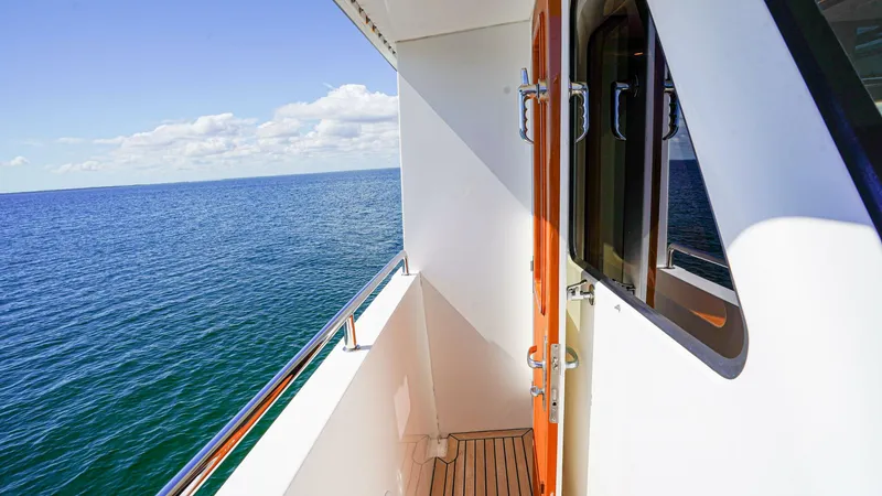 Slide: The Image of Outer Reef 860 Deluxbridge Motoryacht 2017 - 5786675