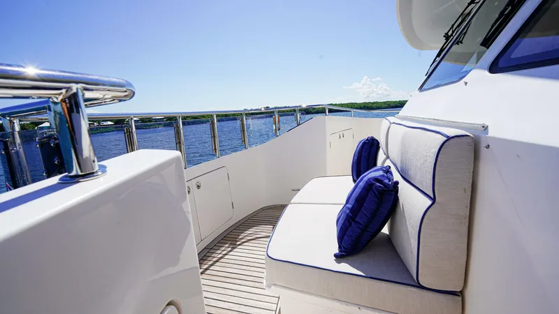 Slide: The Image of Outer Reef 860 Deluxbridge Motoryacht 2017 - 5786680